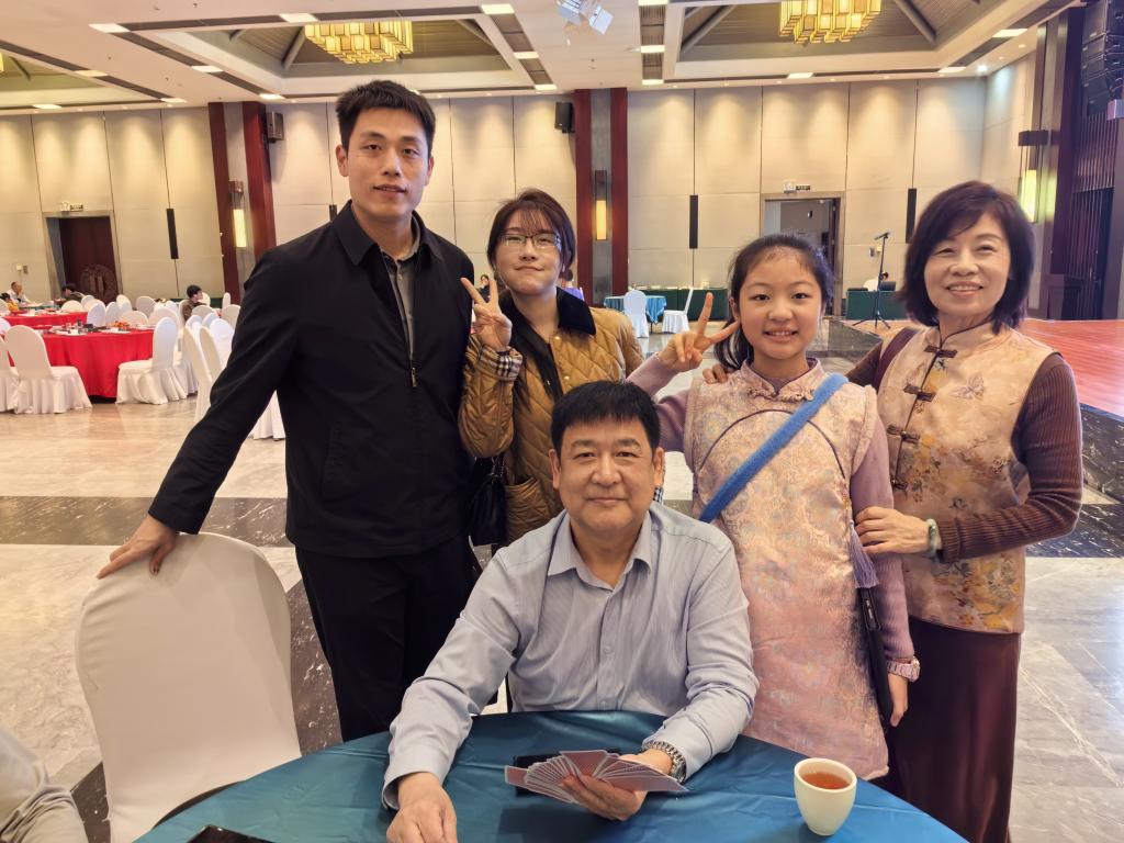 我们都是一家人