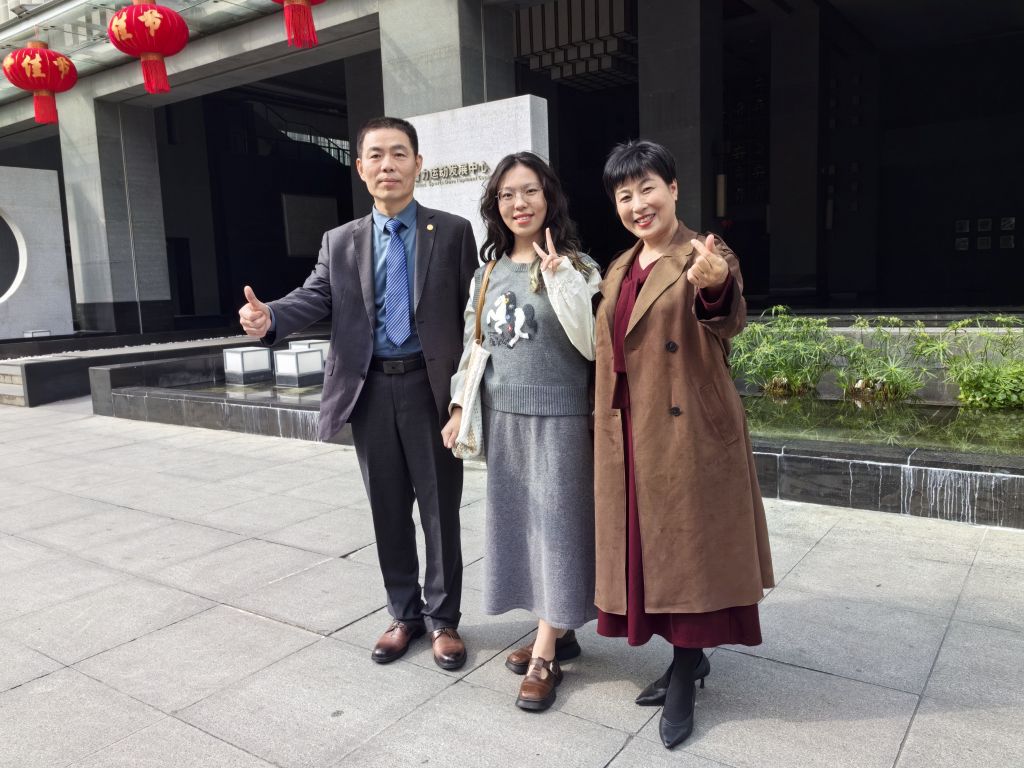 祝乡亲们马年大吉，新春快乐！