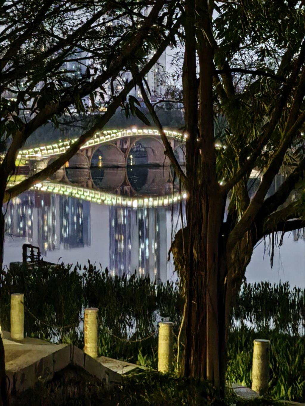 你映我侬，天上人间。