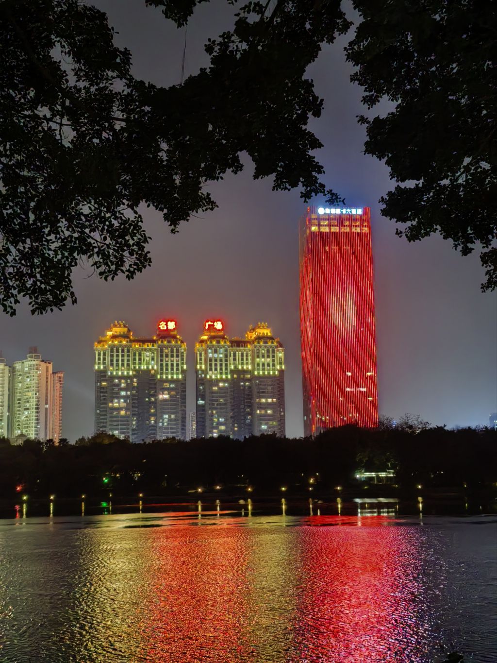 红得心动，直冲云霄！